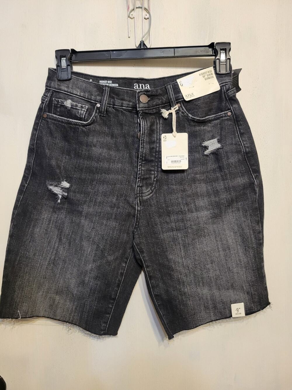 A.N.A. New Approach Highest Rise 90 Black Denim Bermuda Shorts 9" Inseam Size 6